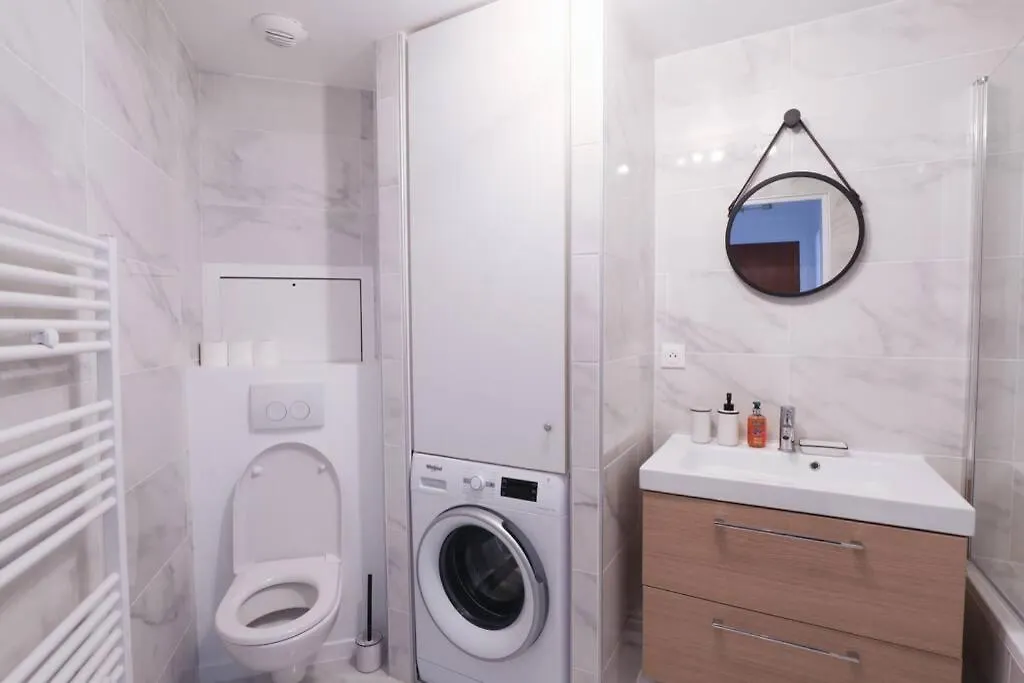 Desiree Charming Apartment At Gambetta París